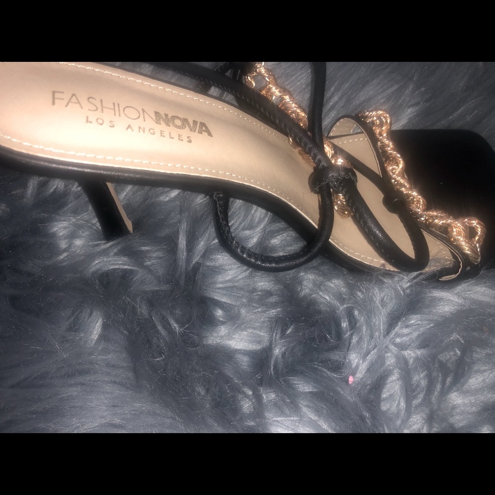 Women’s sexy heel shoes